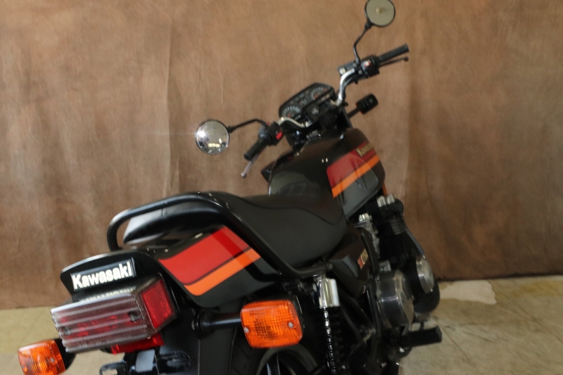 カワサキ KZ750 東京本店 北米キャブ仕様 20