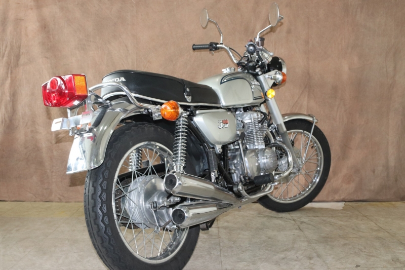 ホンダ CB350Four 東京本店 ノーマル車 19