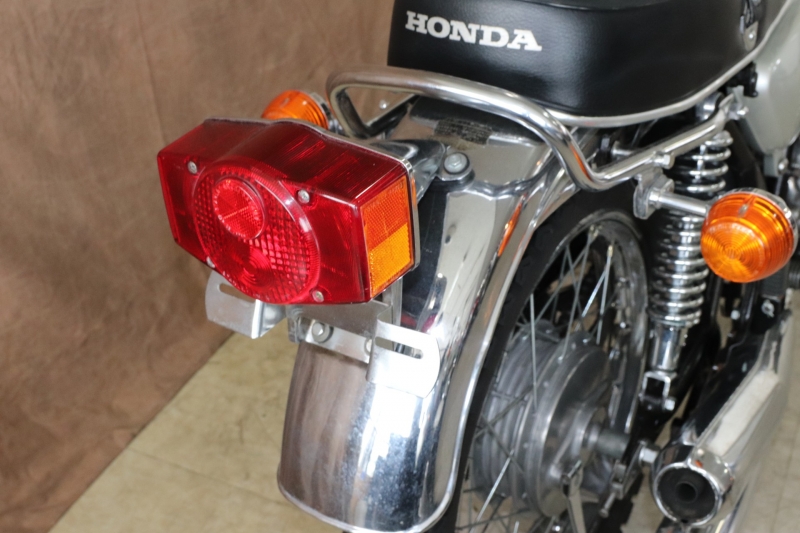 ホンダ CB350Four 東京本店 ノーマル車 4