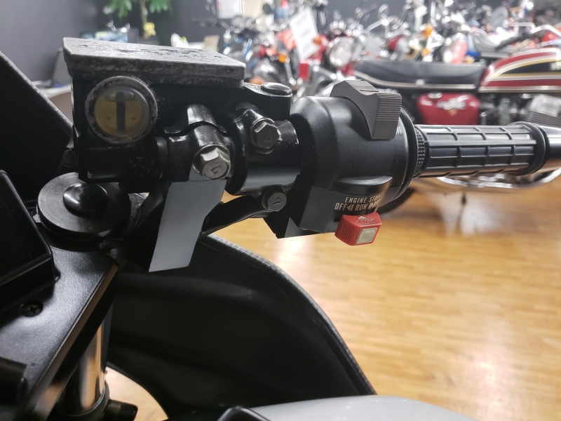カワサキ GPZ750A1  24