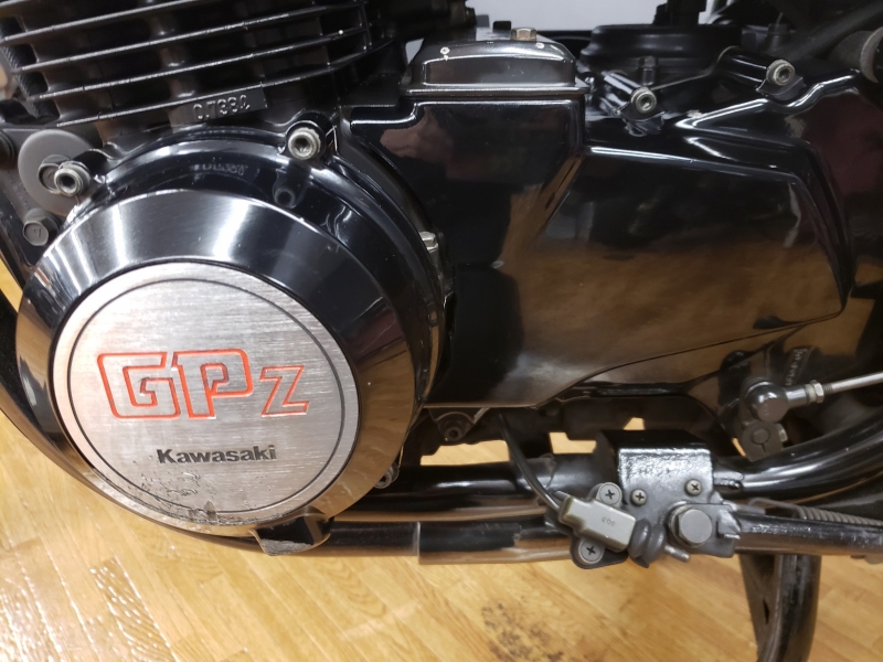 カワサキ GPZ750A1  41