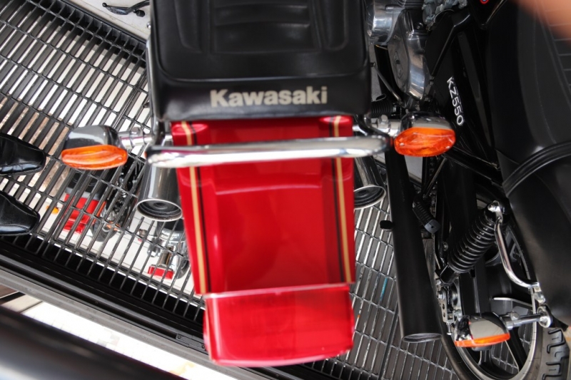 カワサキ KZ550 東京本店 A2 フルノーマル車 19