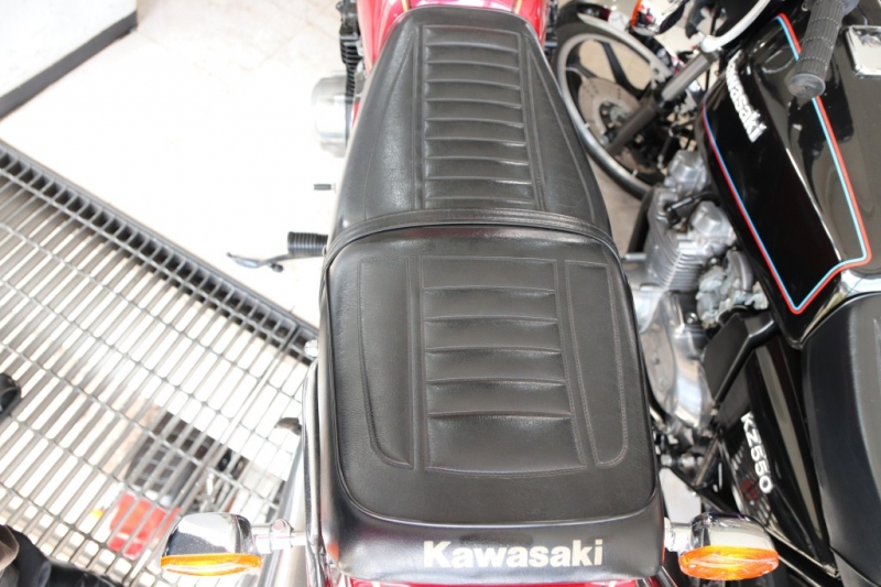 カワサキ KZ550 東京本店 A2 フルノーマル車 18