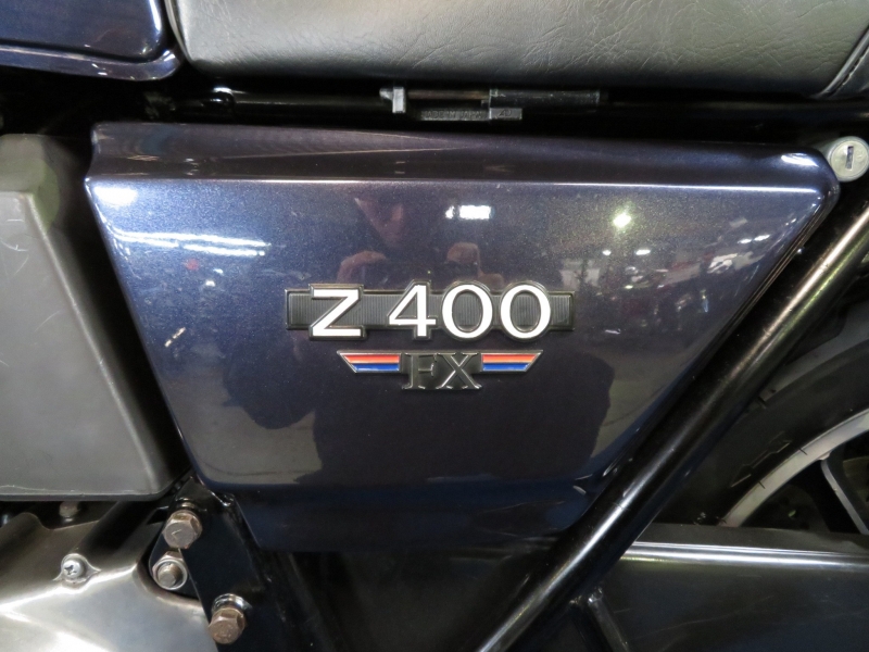 カワサキ Z400FX E2 国内 ニューペイント 新品黒集合   22