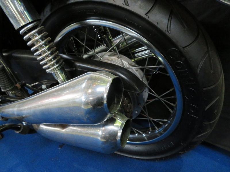 カワサキ KZ900 フルノーマル 純正4本出し 25