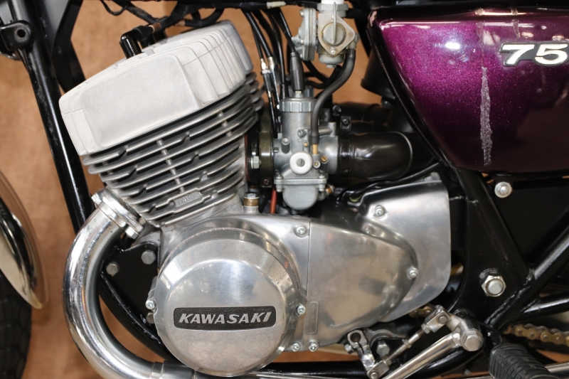カワサキ 750SS H2C 東京本店 ノーマル車  16