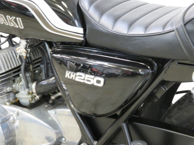 カワサキ KH250 ルーニーチャンバー 4