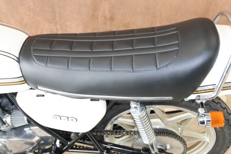 カワサキ 350SS 東京本店 セブンスターキャスト改 13