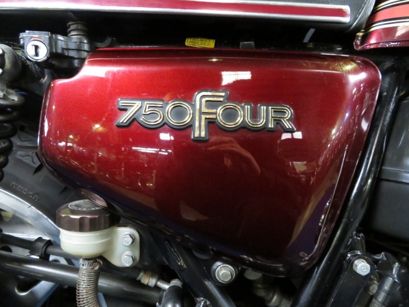 ホンダ CB750Four Ⅱ ビッグバルブ ブラックエンジン 9