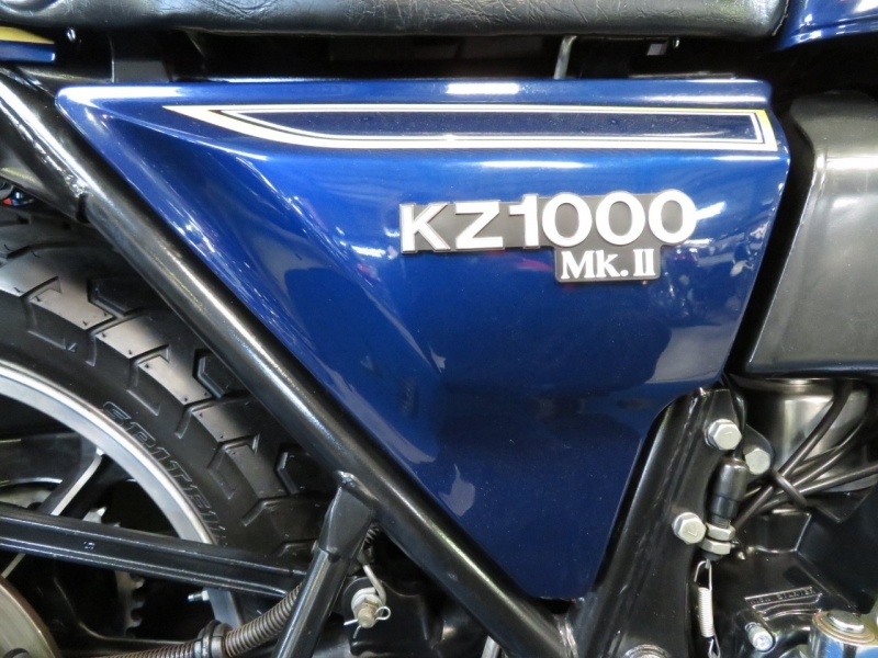 カワサキ KZ1000MK-ll 9