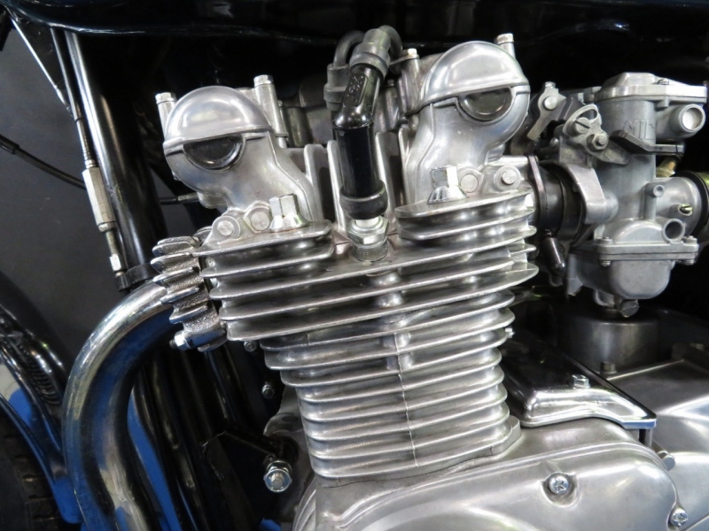 カワサキ Z1 76純正4本マフラー 19