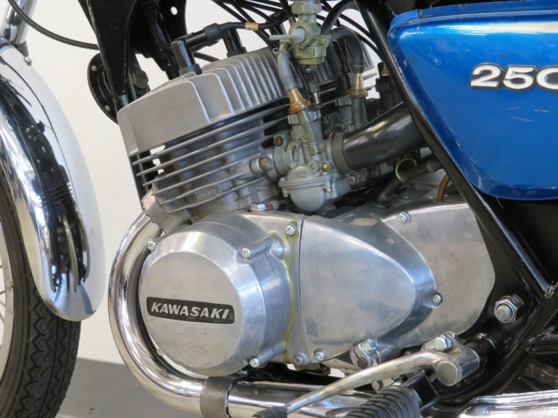 カワサキ 250SS 青刀 MACH-1 5