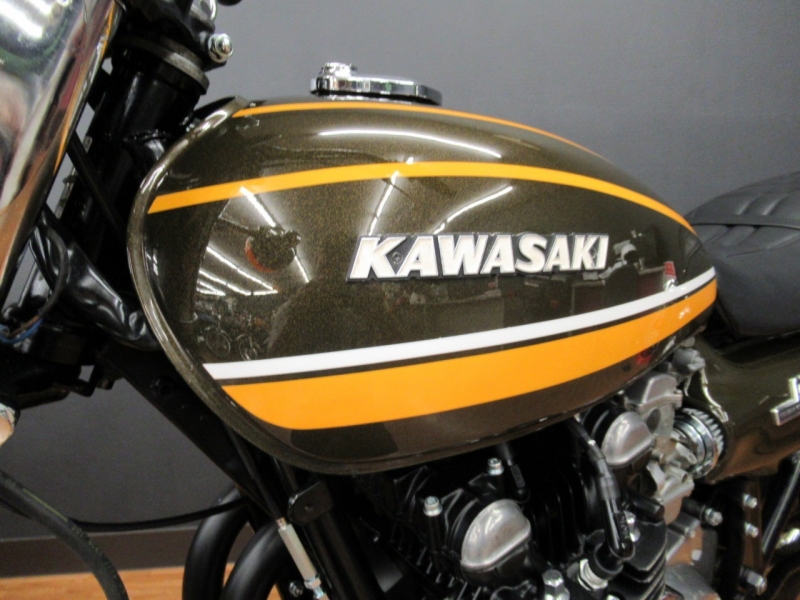 カワサキ KZ900 外装ニューペイント 黒集合 人気のタイガー 25