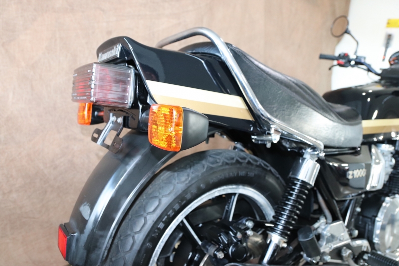 カワサキ Z1000J(J2) 東京本店 J2 BLACK  4
