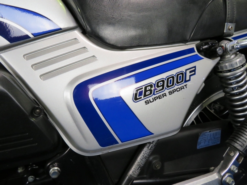 ホンダ CB900FC  加速ポンプ付き純正キャブ 900スペンサー 22