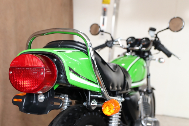 カワサキ KH250(B1) 東京本社 集合チャンバー 4
