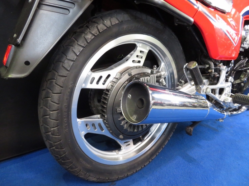 ホンダ CBX400F  12