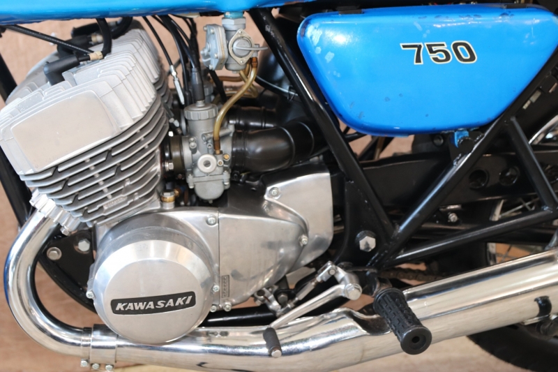 カワサキ 750SS(H2) 東京本社 伝統の青虹 16