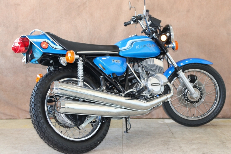 カワサキ 750SS(H2) 東京本社 伝統の青虹 19