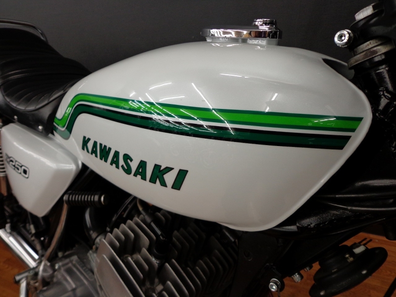 カワサキ KH250 白虹 メッキ集合 11