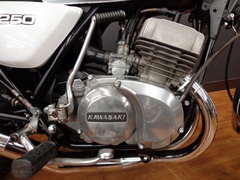 カワサキ KH250 白虹 メッキ集合 3
