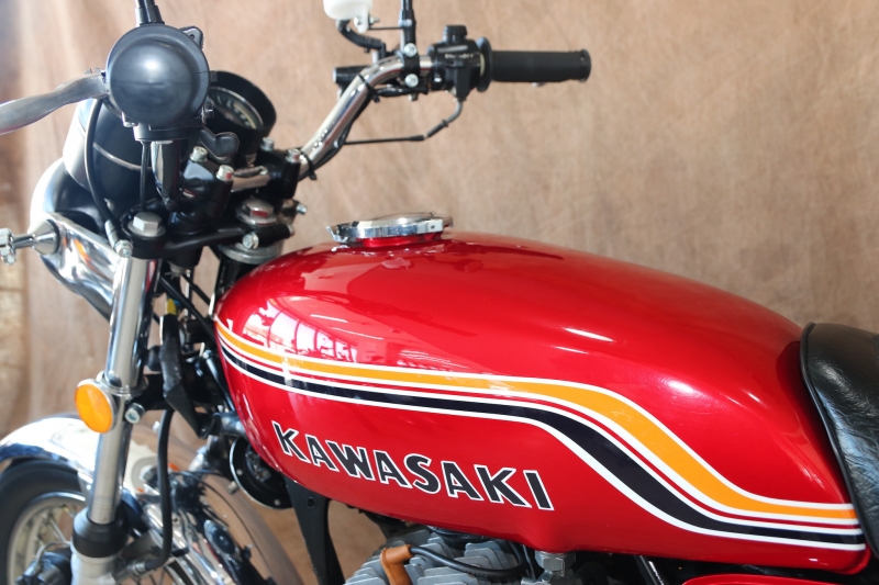 カワサキ 400SS(MACH-2) 東京本社 赤虹の集チャンマッハ 12