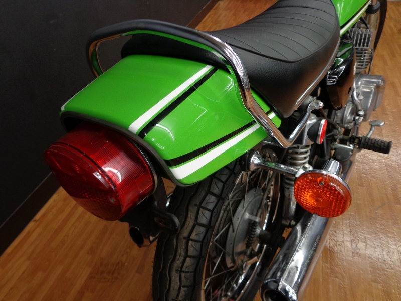 カワサキ KH400 最終ライムカラー 8