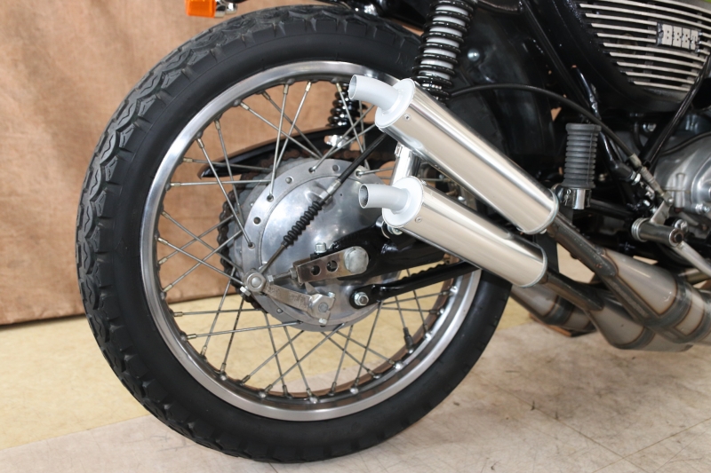 カワサキ 250SS 東京本社 C.ライムの3本チャンバー 7