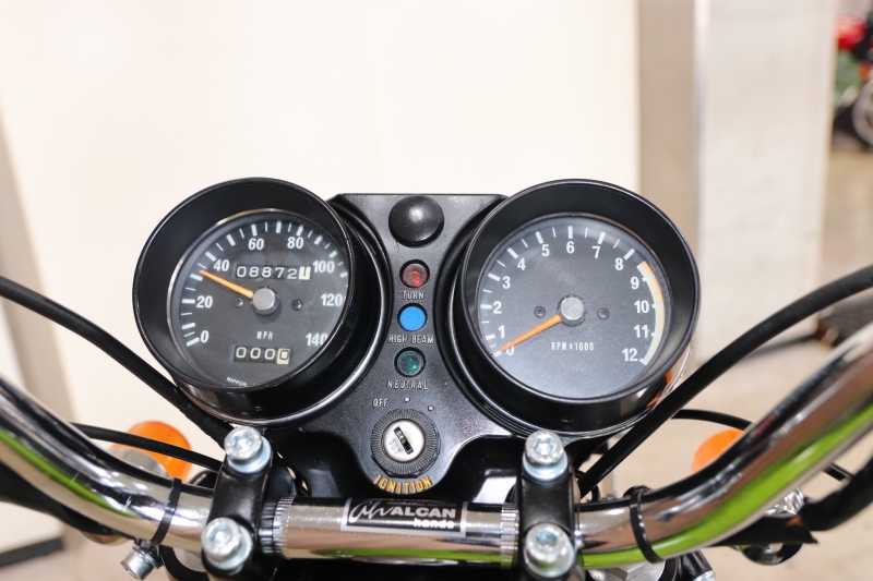 カワサキ 250SS 東京本社 C.ライムの3本チャンバー 8