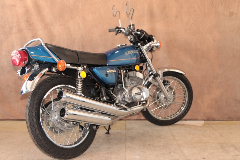 カワサキ KH250(B2) 東京本社 昭和52年式 国内物 17
