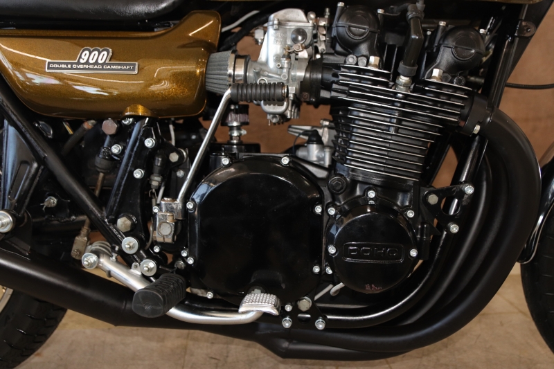カワサキ KZ1000(A2) 東京本社 BLACKエンジンのTIGER 6