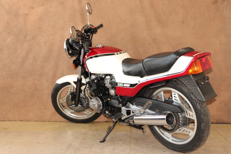ホンダ CBX400F 東京本社 Ⅰ型ノーマル車 19