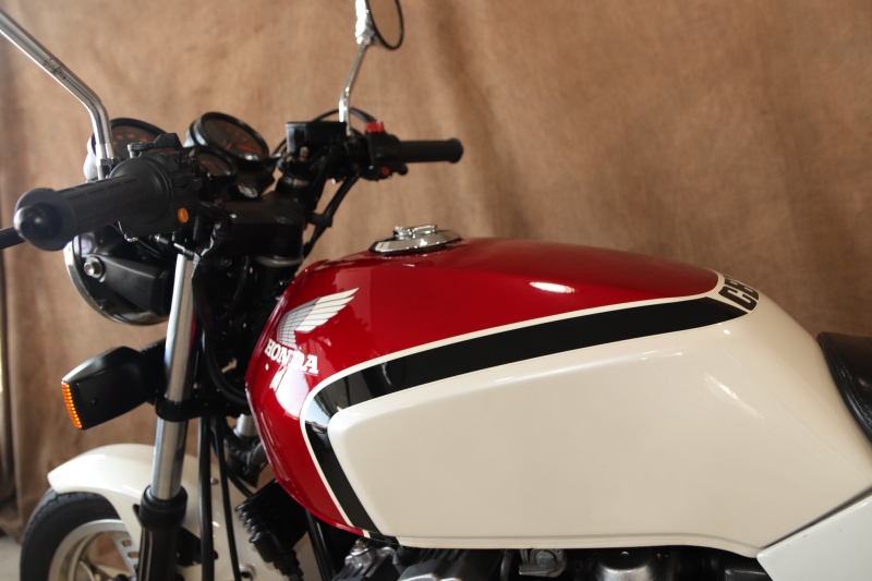 ホンダ CBX400F 東京本社 Ⅰ型ノーマル車 12
