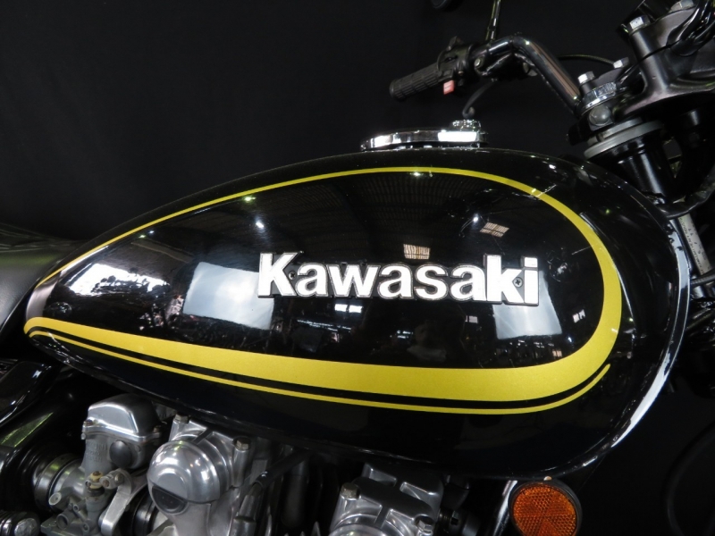 カワサキ KZ1000 リンカーンブラック 拘りのシルバーエンジン 5