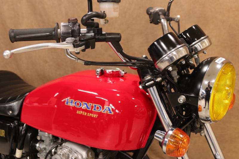 ホンダ CB400Four 東京本社  2