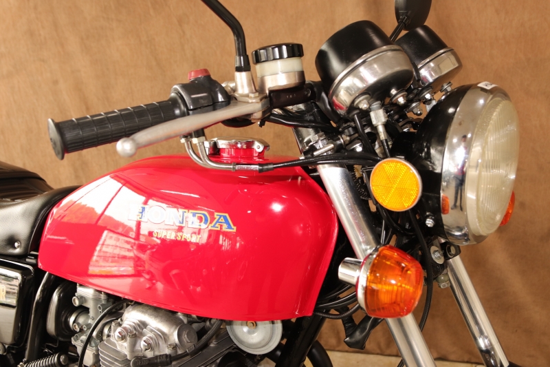 ホンダ CB400Four 東京本社 ライトルビーR. ショート管仕様 2