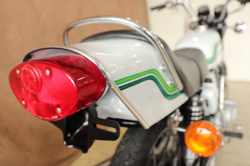 カワサキ 250SS 東京本社 国内 WHITERAINBOW 4