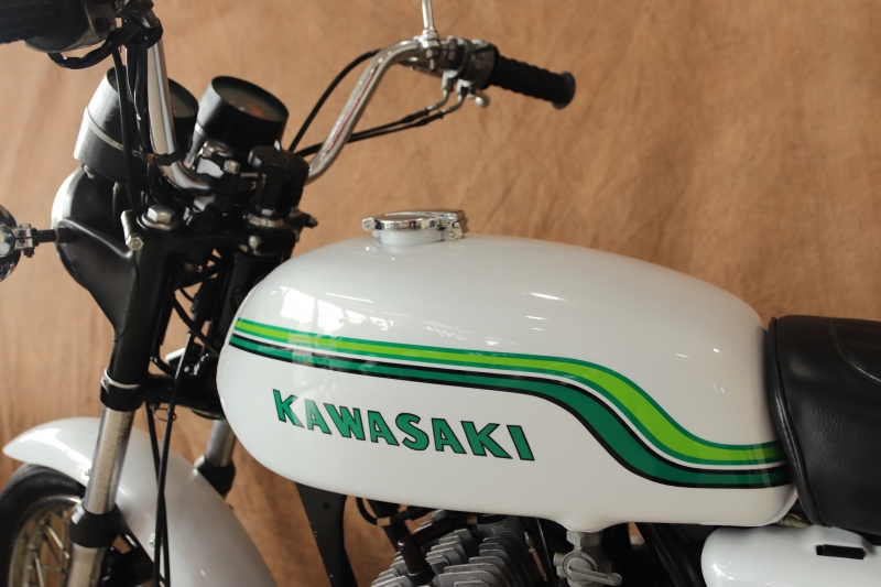 カワサキ 250SS 東京本社 国内 WHITERAINBOW 13