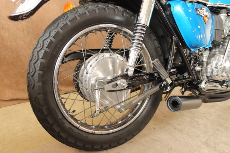 ホンダ CB750Four(K6) 東京本社 サファイアブルー 9
