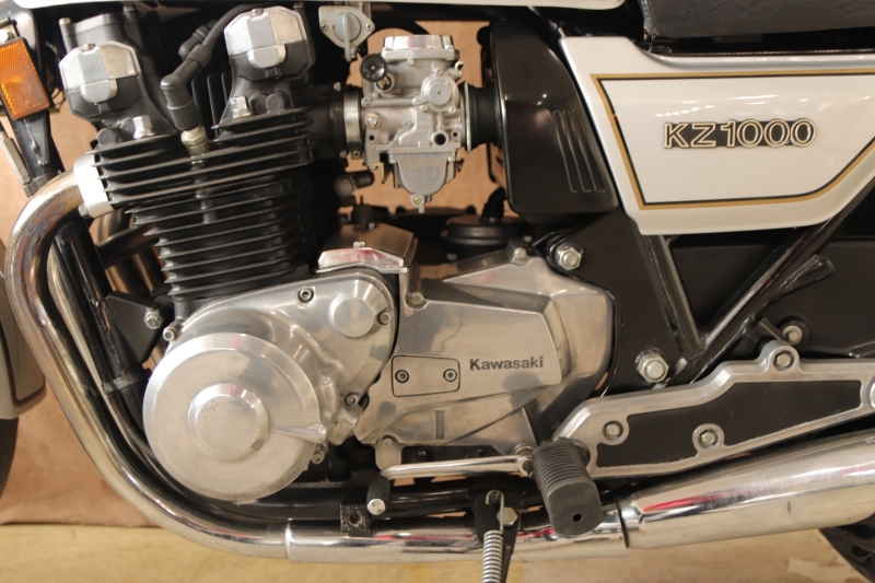 カワサキ Z1000J 東京本社 J1 ギャラクシーシルバー 16