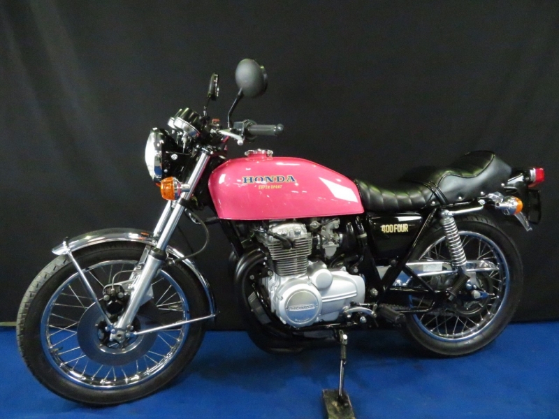 ホンダ CB400Four 人気の国内仕様! 14