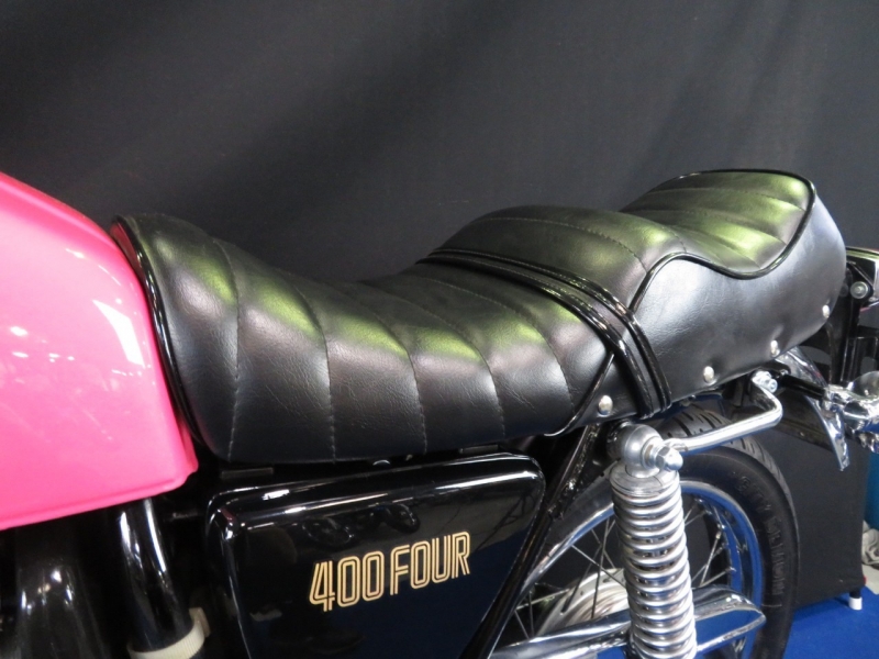 ホンダ CB400Four 人気の国内仕様! 23