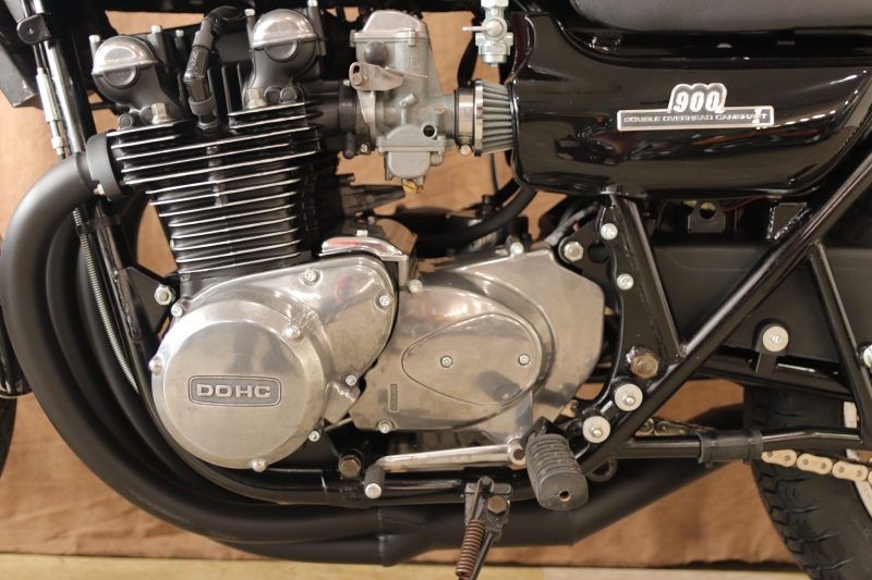 カワサキ KZ900 東京本社 BLACK仕様 15
