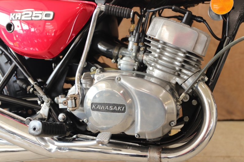 カワサキ KH250 東京本社 A5 ノーマル車 6