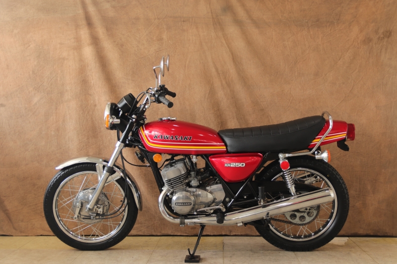 カワサキ KH250 東京本社 A5 ノーマル車 11