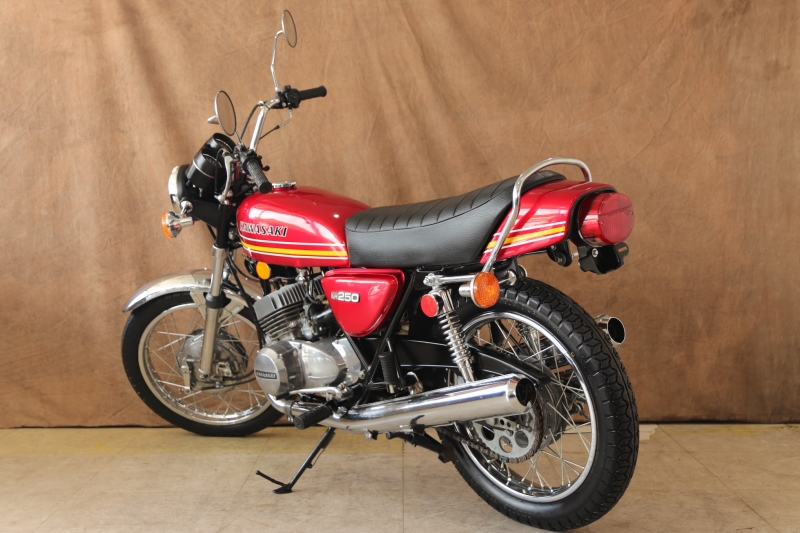 カワサキ KH250 東京本社 A5 ノーマル車 18