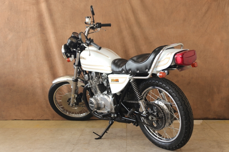 スズキ GS400 東京本社 PEARLWHIT E2カスタム 18