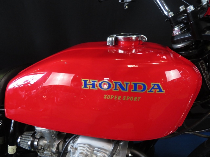 ホンダ CB400Four 人気の国内仕様 5