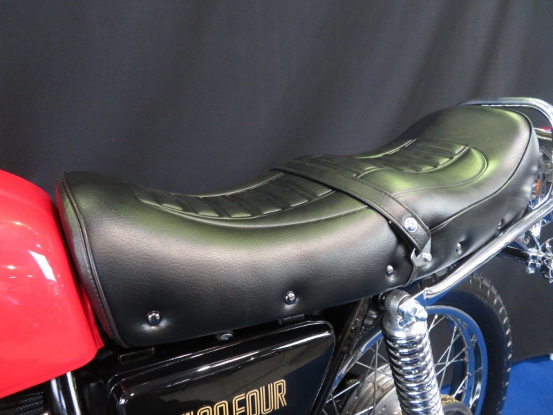 ホンダ CB400Four 人気の国内仕様 22