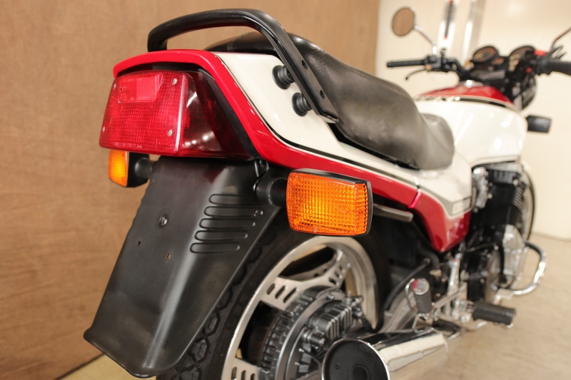 ホンダ CBX550F 東京本社 フルノーマル車 4